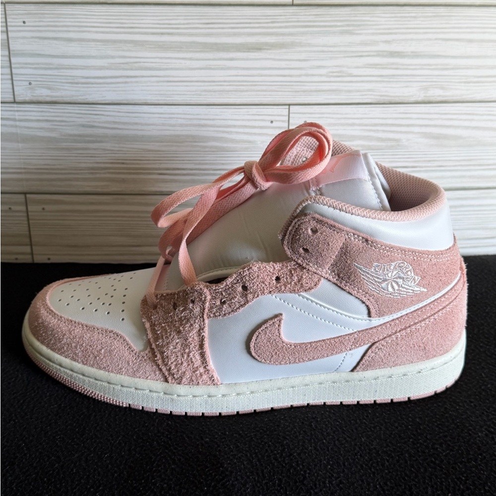 Air Jordan 1
